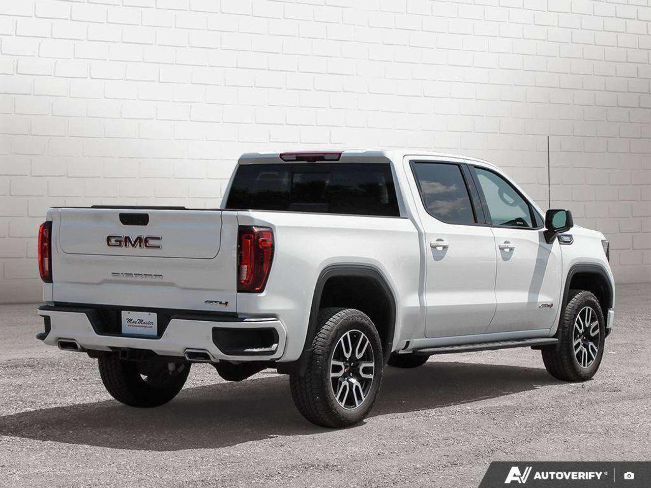 2025 GMC Sierra 1500 AT4, 3.0L V6, 4X4, LEATHER, LOADED, 1-OWNER, CERTIFIED PREOWNED! Photo