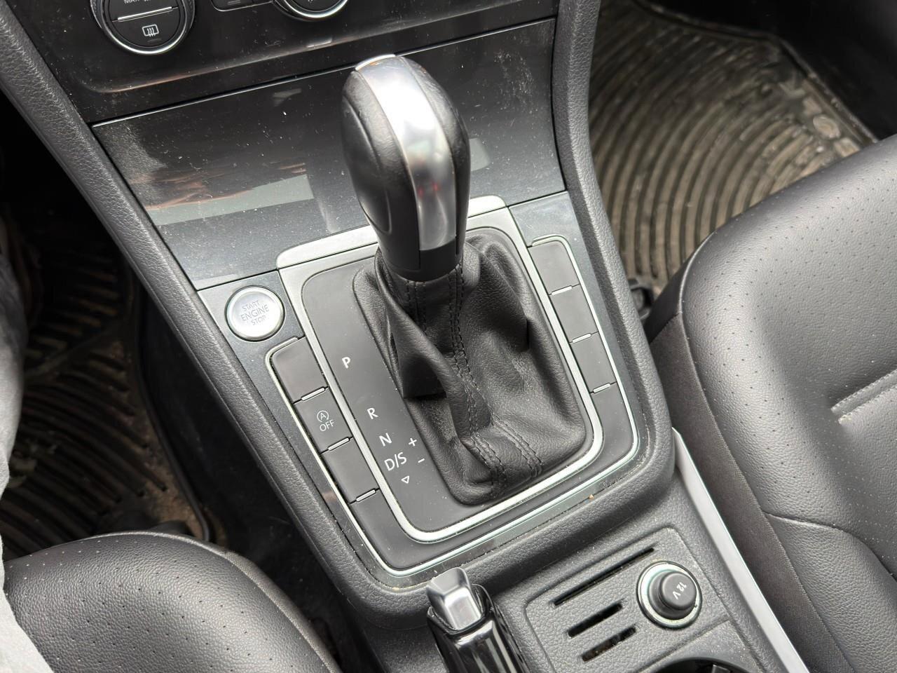 2021 Volkswagen Golf HighlineACCIDENT-FREE, HTD SEATS, ADAPTIVE CRUISE, Photo