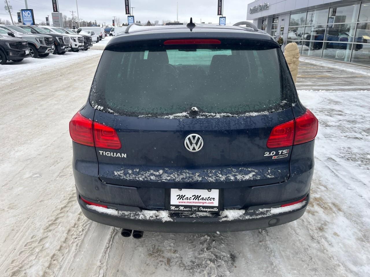 2016 Volkswagen Tiguan ComfortlineCOMFORTLINE, 2.0L TSI 4-CYLINDER, AWD, Photo