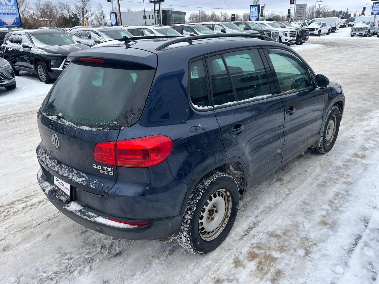 2016 Volkswagen Tiguan ComfortlineCOMFORTLINE, 2.0L TSI 4-CYLINDER, AWD, Photo
