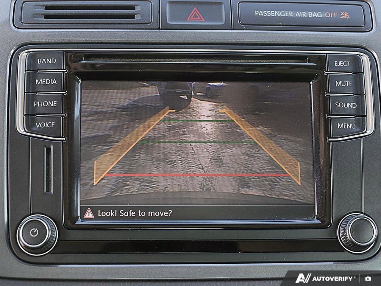 2016 Volkswagen Tiguan ComfortlineCOMFORTLINE, 2.0L TSI 4-CYLINDER, AWD, Photo