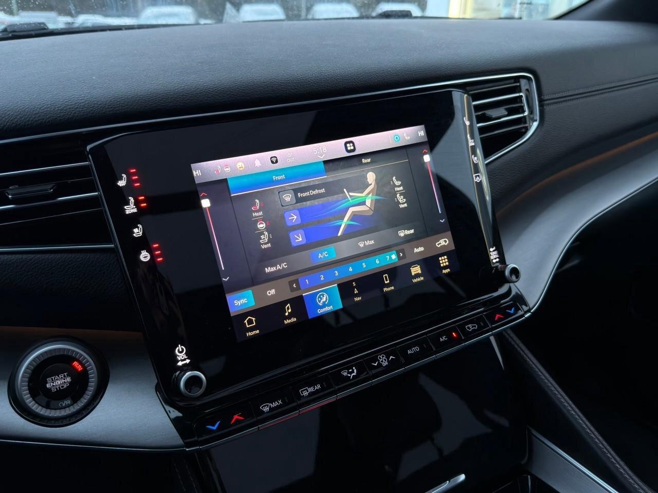 2024 Jeep Wagoneer Series II CarbidePANORAMIC SUNROOF, NAVIGATION, AP Photo