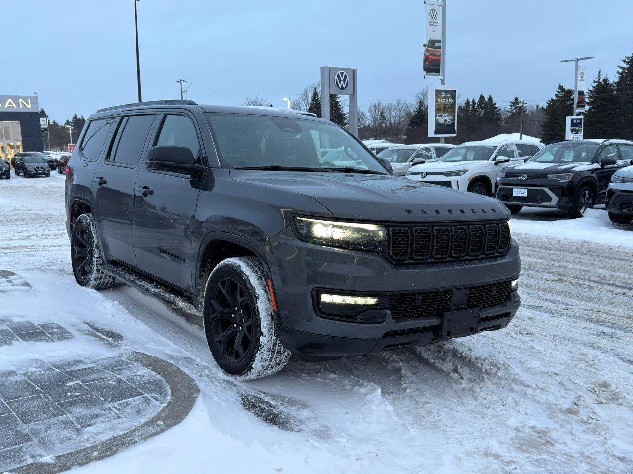 2024 Jeep Wagoneer Series II CarbidePANORAMIC SUNROOF, NAVIGATION, AP Photo