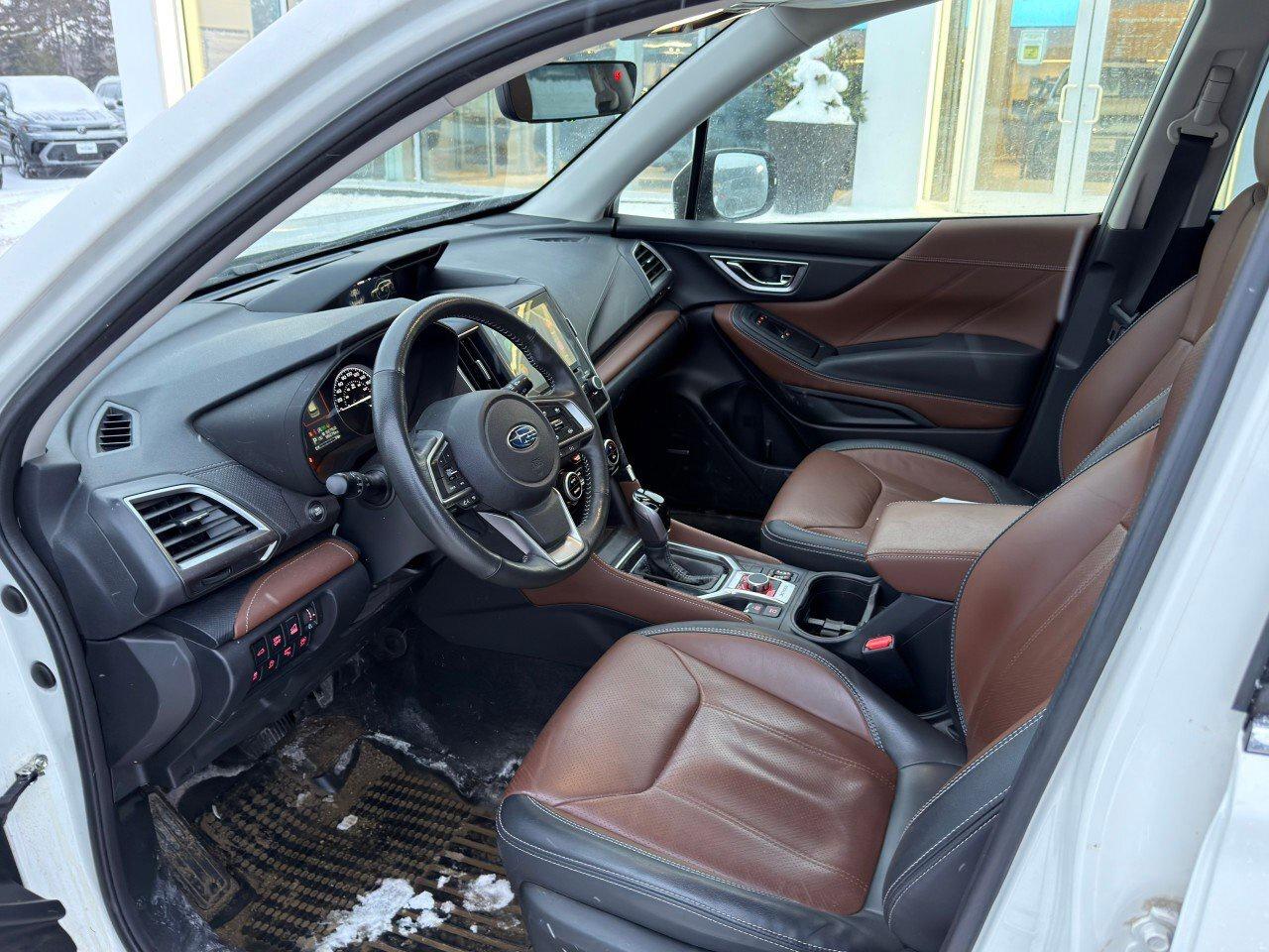 2023 Subaru Forester PremierACCIDENT-FREE, HTD SEATS, APADTIVE CRUISE, Photo