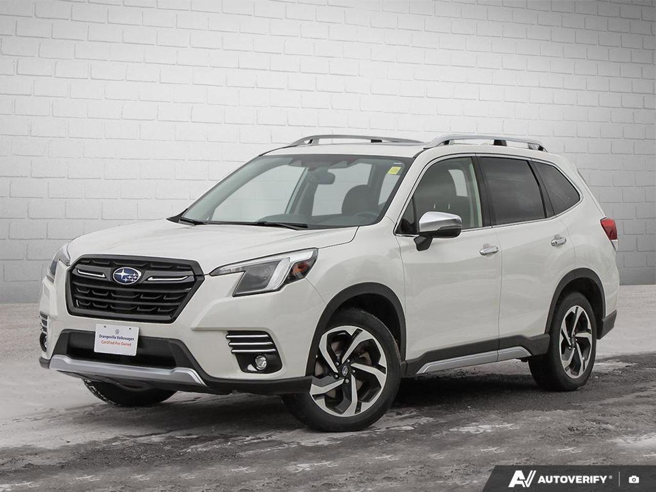 2023 Subaru Forester PremierACCIDENT-FREE, HTD SEATS, APADTIVE CRUISE, Photo0