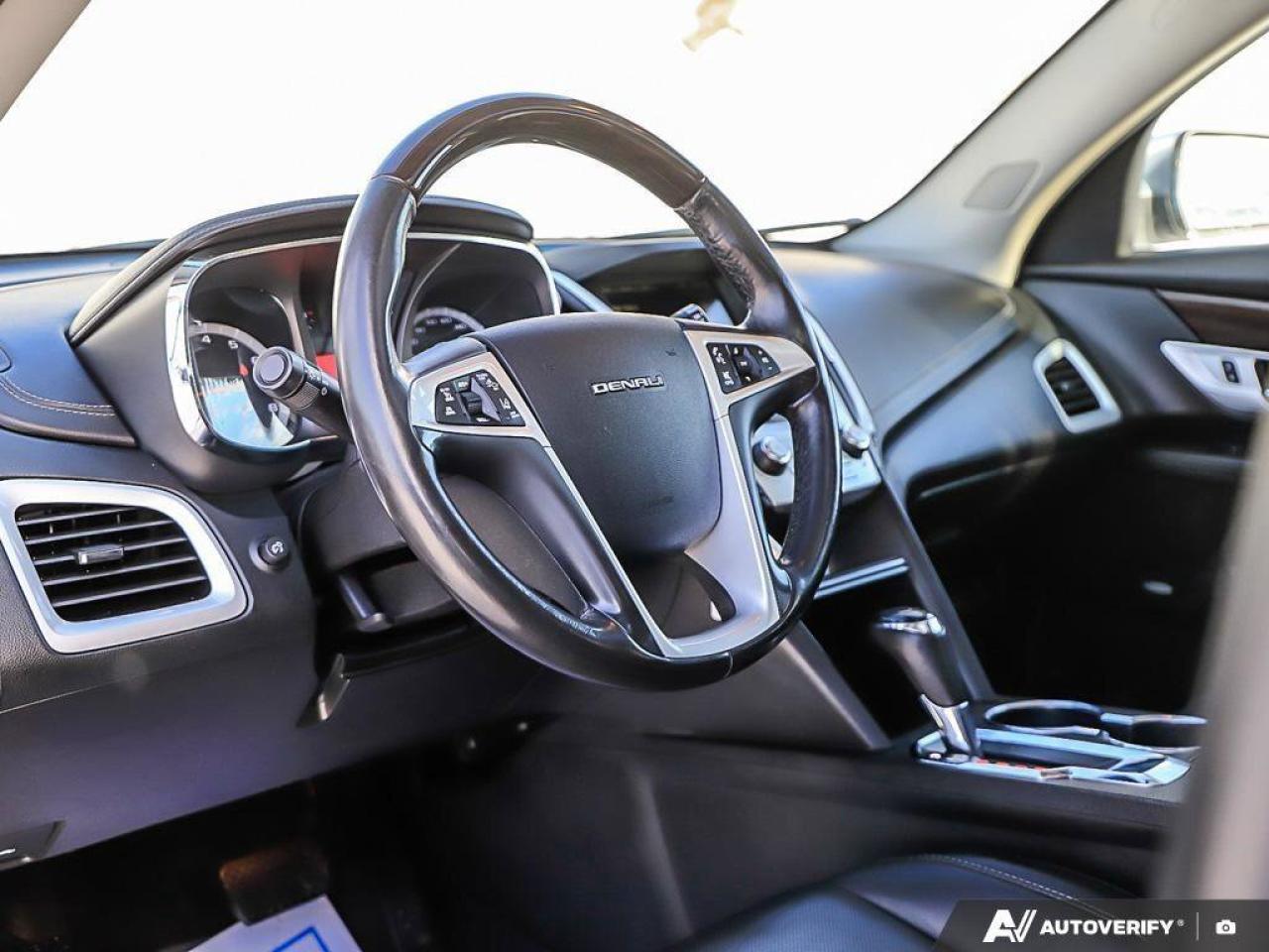 2016 GMC Terrain DenaliDENALI, 3.6L V6, AWD, ALLOYS, LEATHER, CERTI Photo