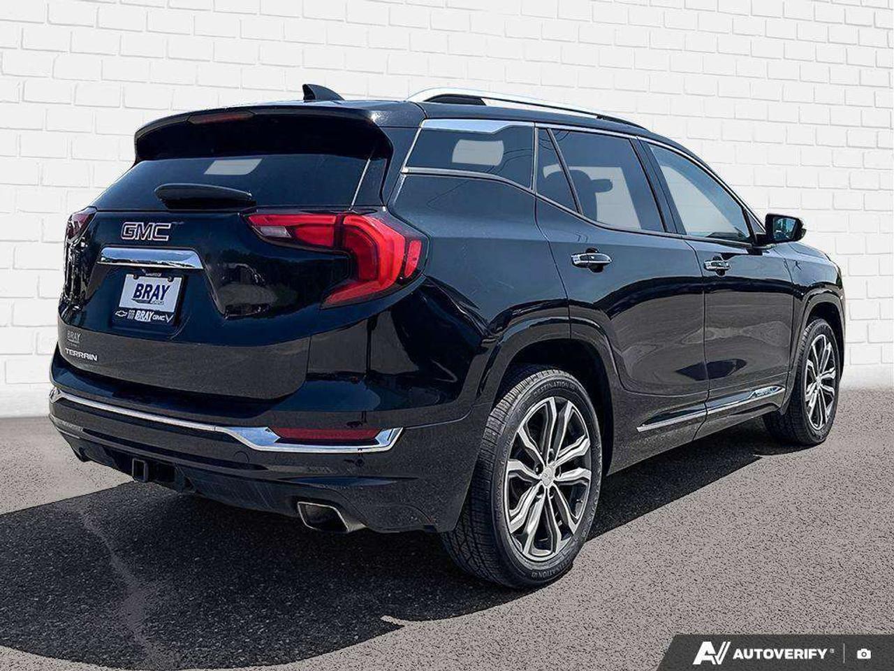 2020 GMC Terrain PANORAMIC SUNROOF. WIRELESS CHARGING. DENALI PRO GRADE PKG. CERTIFIED. Photo