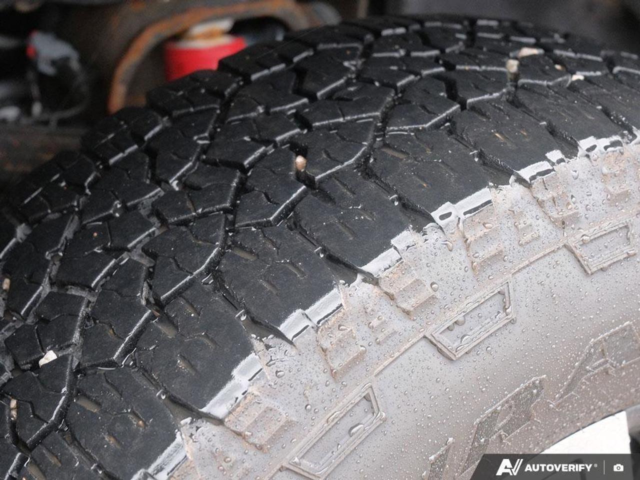 2025 GMC SIERRA 2500HD DenaliDENALI, 6.6L V8 DURAMAX, 4X4, ALLOYS, LEATHE Photo