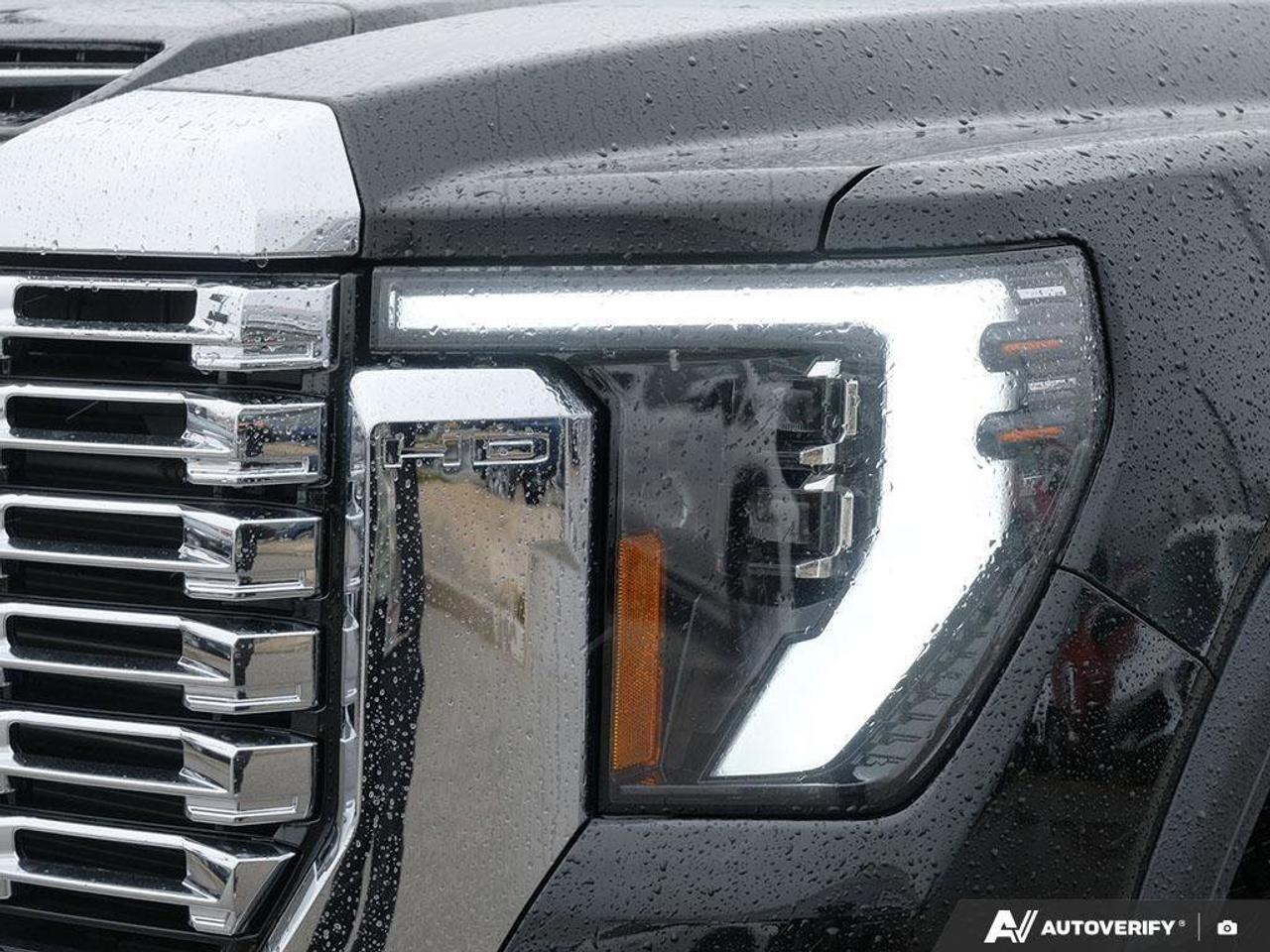 2025 GMC SIERRA 2500HD DenaliDENALI, 6.6L V8 DURAMAX, 4X4, ALLOYS, LEATHE Photo