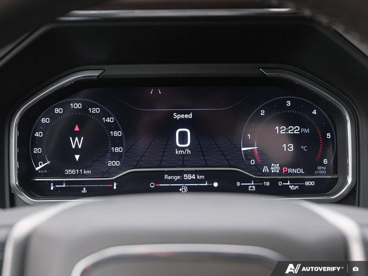 2025 GMC SIERRA 2500HD DenaliDENALI, 6.6L V8 DURAMAX, 4X4, ALLOYS, LEATHE Photo