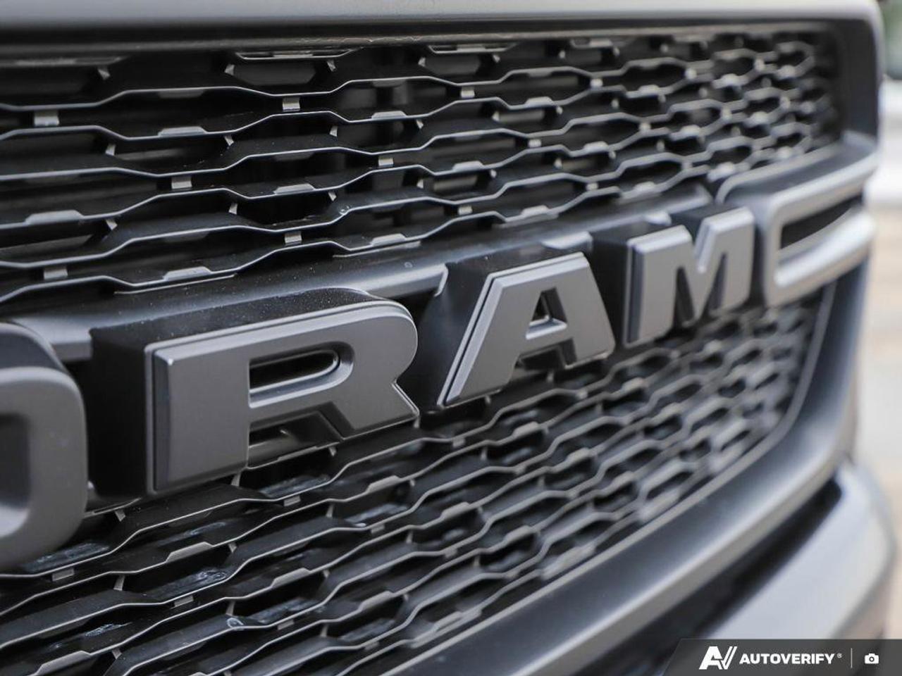 2020 RAM 1500 Big HornBUILT TO SERVE, 5.3L HEMI V8, LEATHER, CER Photo