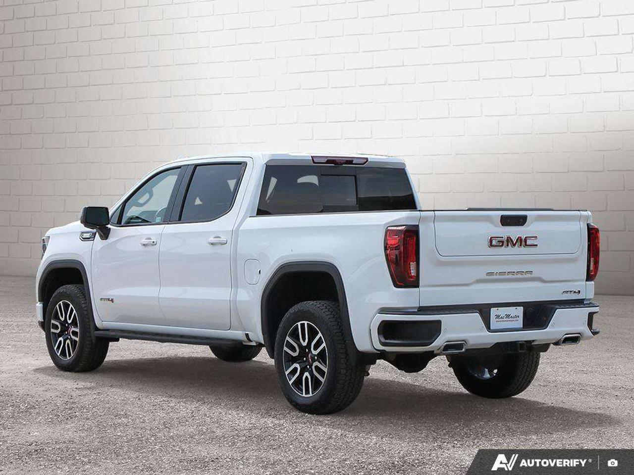 2025 GMC Sierra 1500 AT4, 3.0L V6, 4X4, LEATHER, LOADED, 1-OWNER, CERTIFIED PREOWNED! Photo2