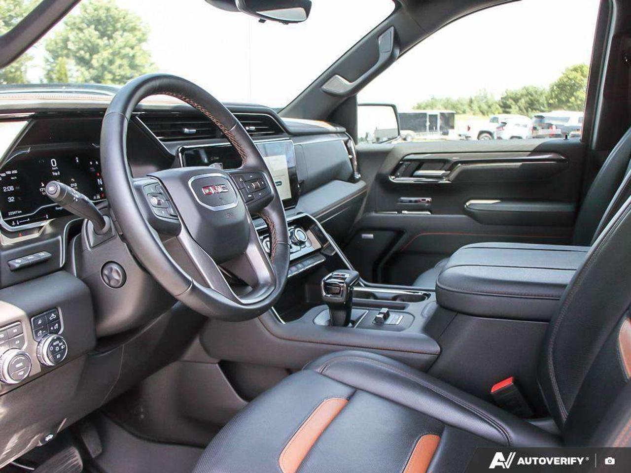 2025 GMC Sierra 1500 AT4, 3.0L V6, 4X4, LEATHER, LOADED, 1-OWNER, CERTIFIED PREOWNED! Photo