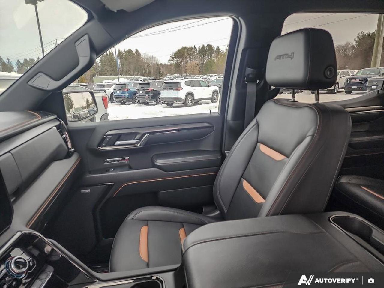 2023 GMC Sierra 1500 AT4Trailer Brake Controller   Remote Start   Power Photo