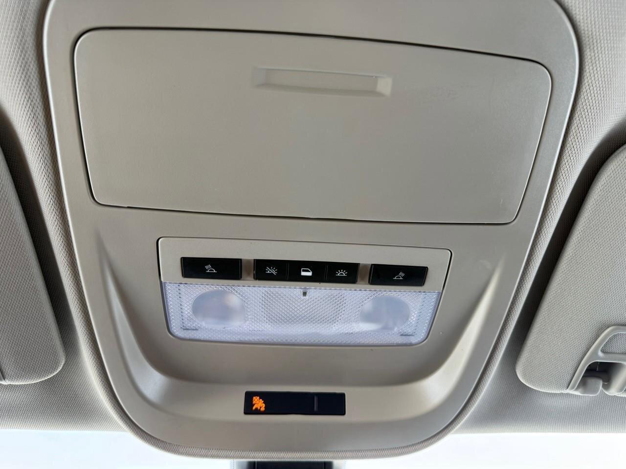 2021 Chevrolet Colorado 4WD Z71   ALL WEATHER MATS, RUNNING BOARDS, TONNEA Photo