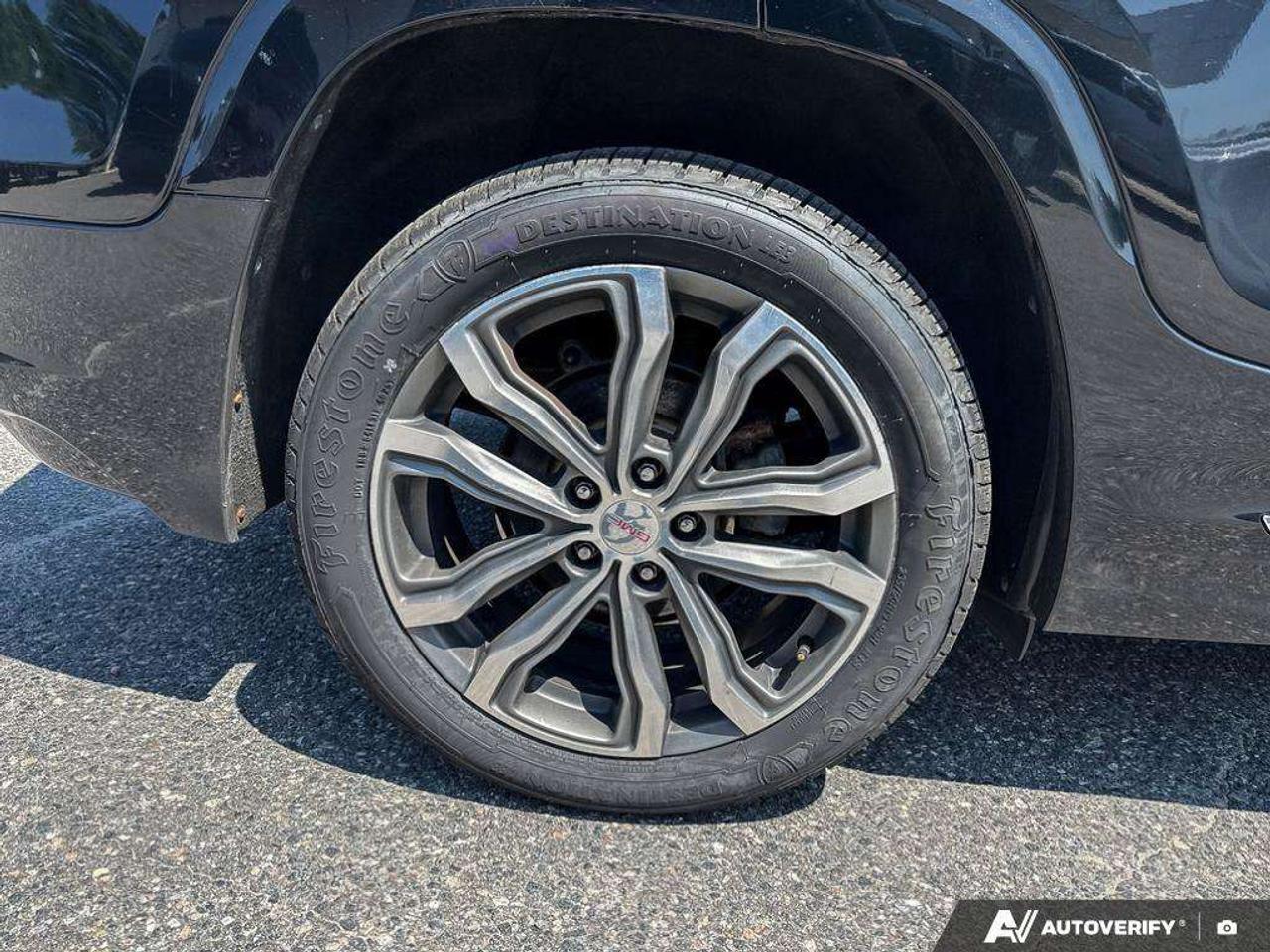2020 GMC Terrain PANORAMIC SUNROOF. WIRELESS CHARGING. DENALI PRO GRADE PKG. CERTIFIED. Photo