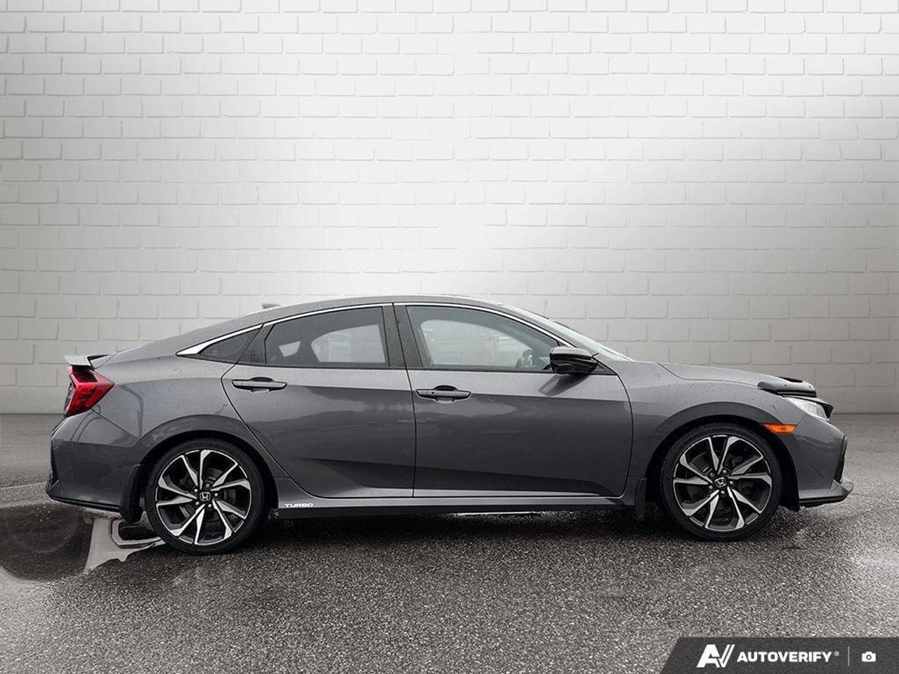 2018 Honda Civic Sedan SiWinter Tires on Steel Rims   Heated Seats   Manu Photo