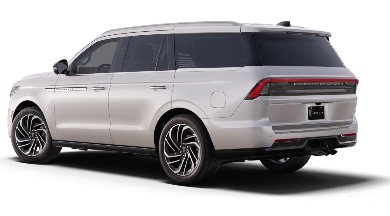 2025 Lincoln Navigator Reserve Photo