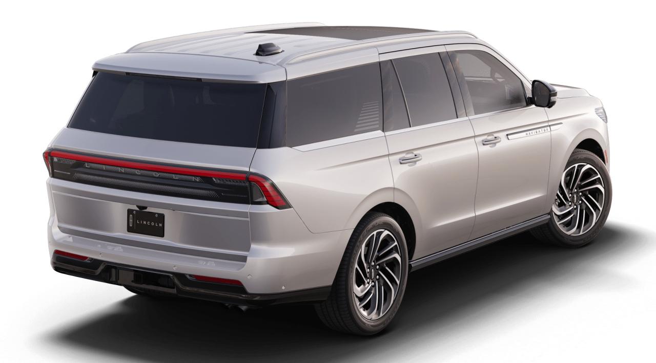 2025 Lincoln Navigator Reserve Photo