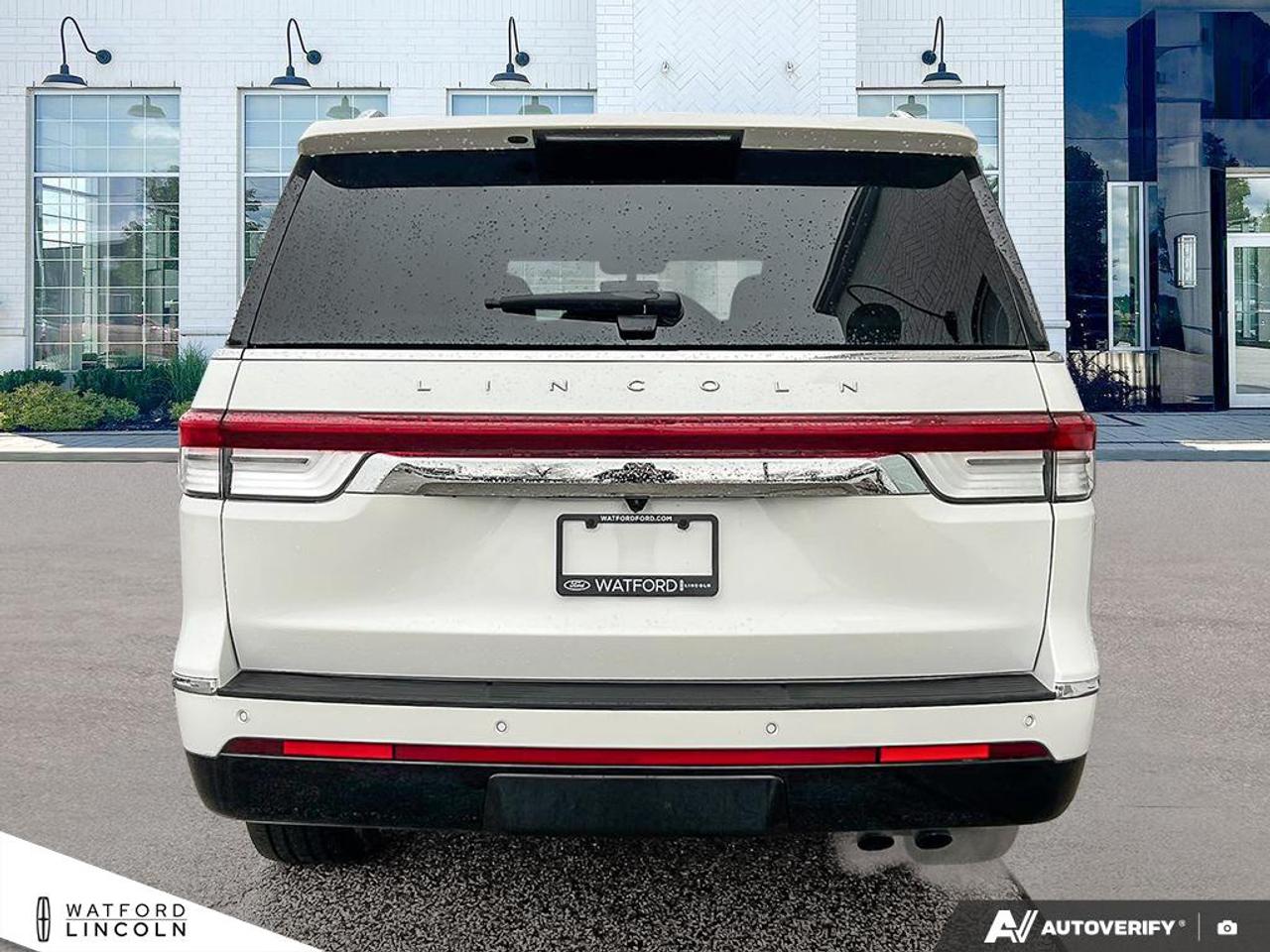 2024 Lincoln Navigator Reserve 4x4 Photo