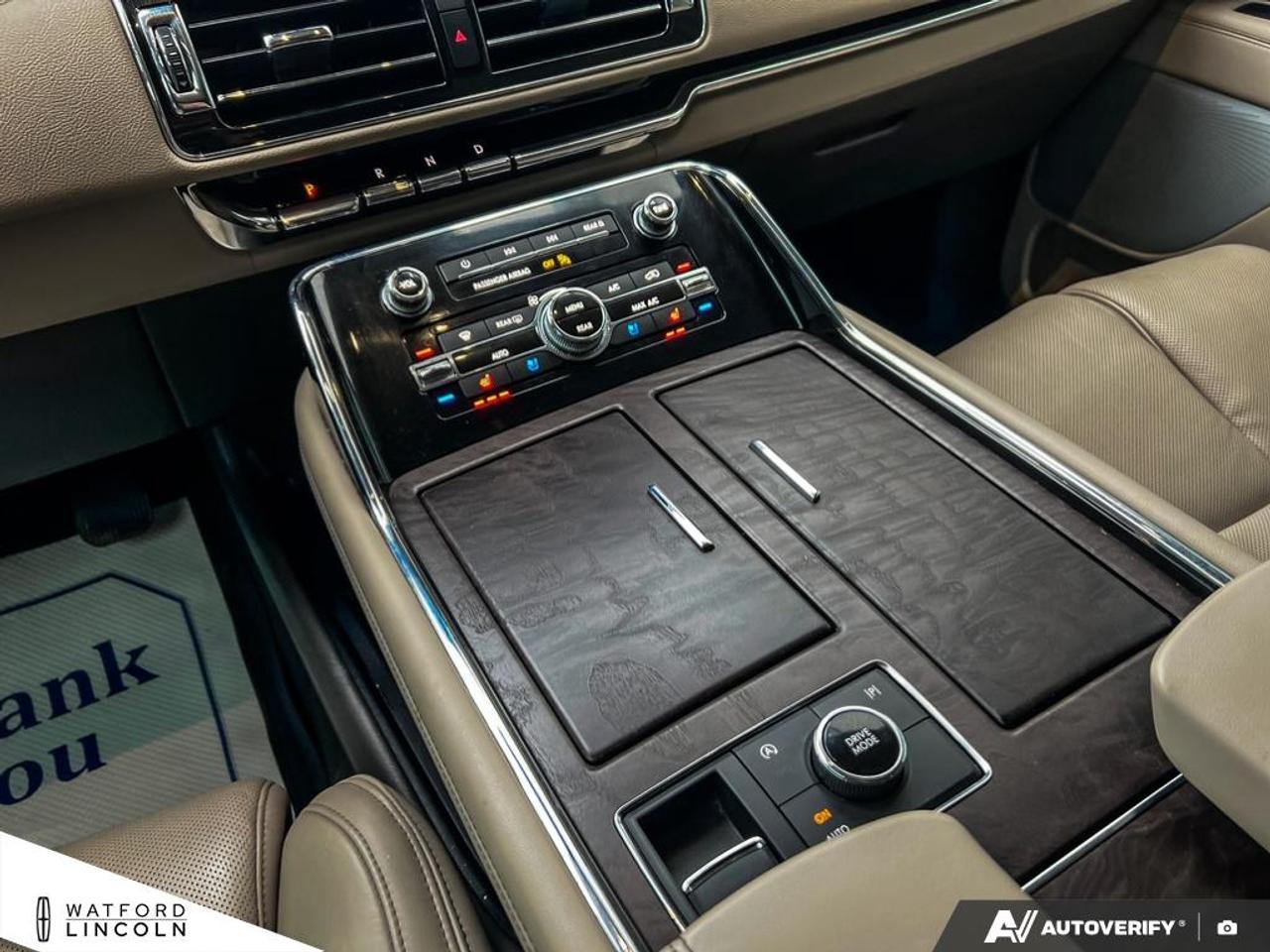 2024 Lincoln Navigator Reserve 4x4 Photo