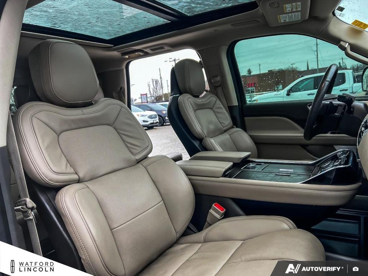 2024 Lincoln Navigator Reserve 4x4 Photo