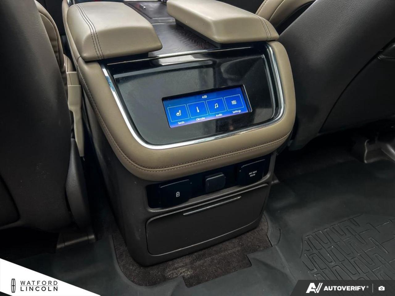 2024 Lincoln Navigator Reserve 4x4 Photo