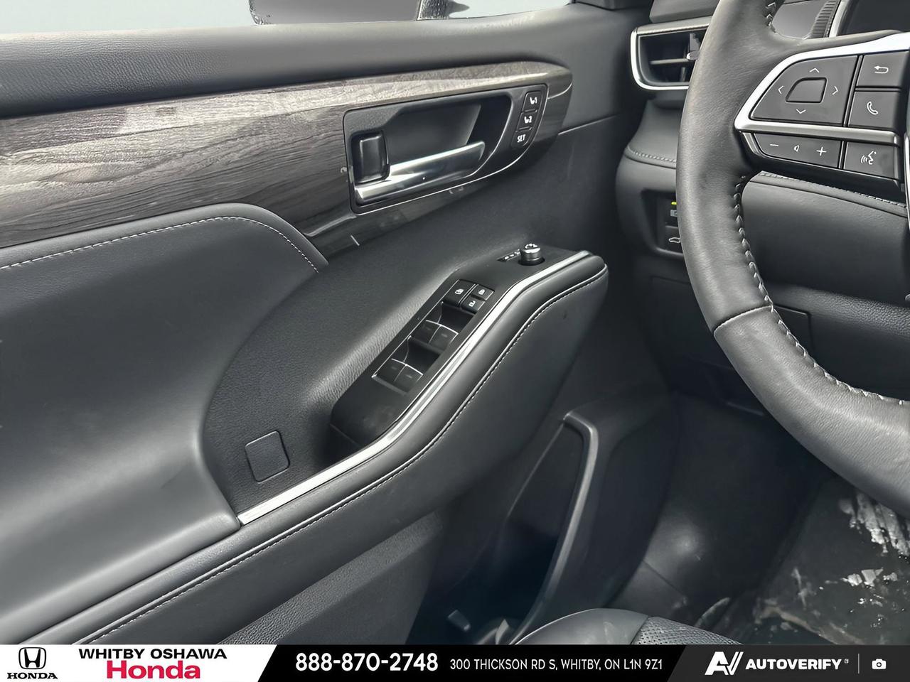 2025 Toyota Highlander Hybrid LIMITED Photo