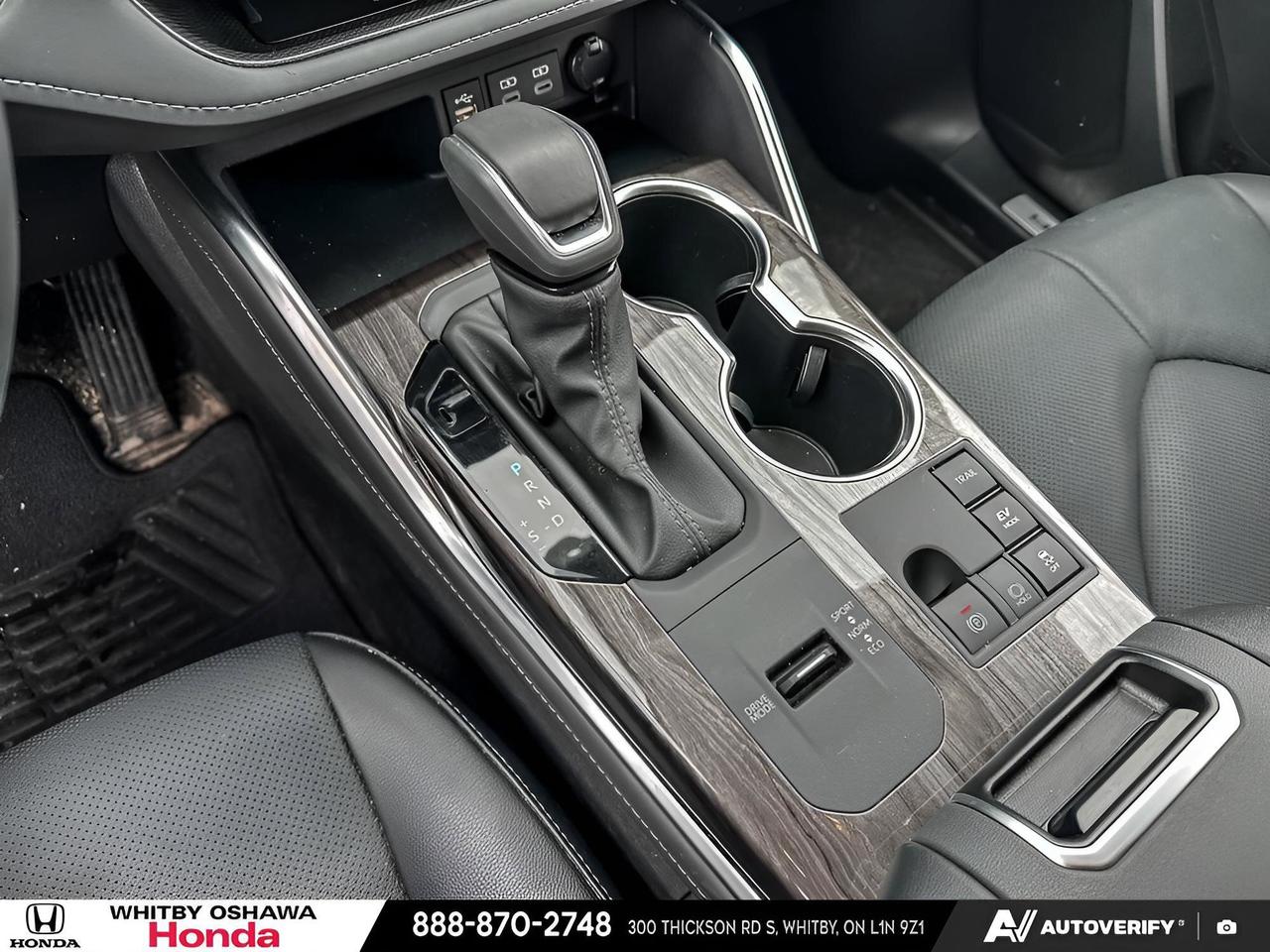 2025 Toyota Highlander Hybrid LIMITED Photo