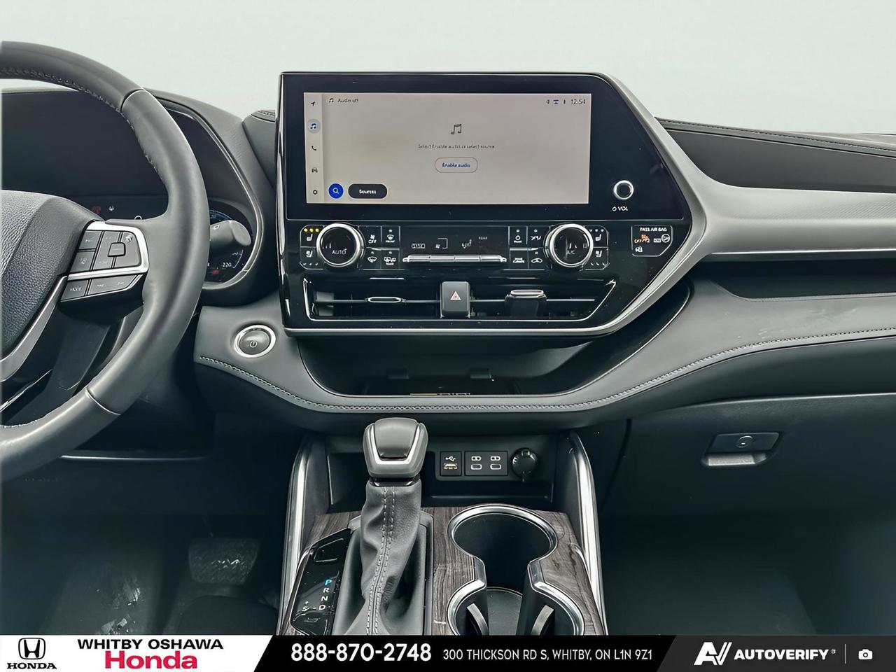 2025 Toyota Highlander Hybrid LIMITED Photo