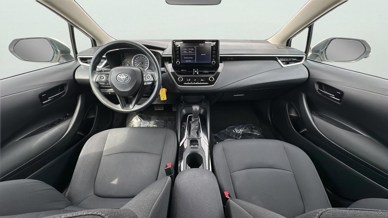 2022 Toyota Corolla LE Photo