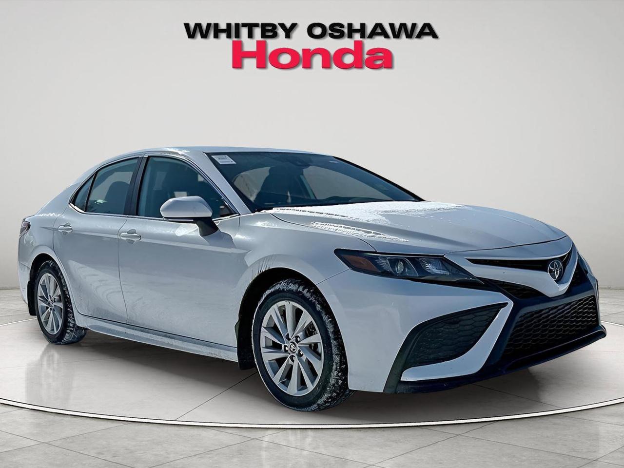 2024 Toyota Camry SE Photo