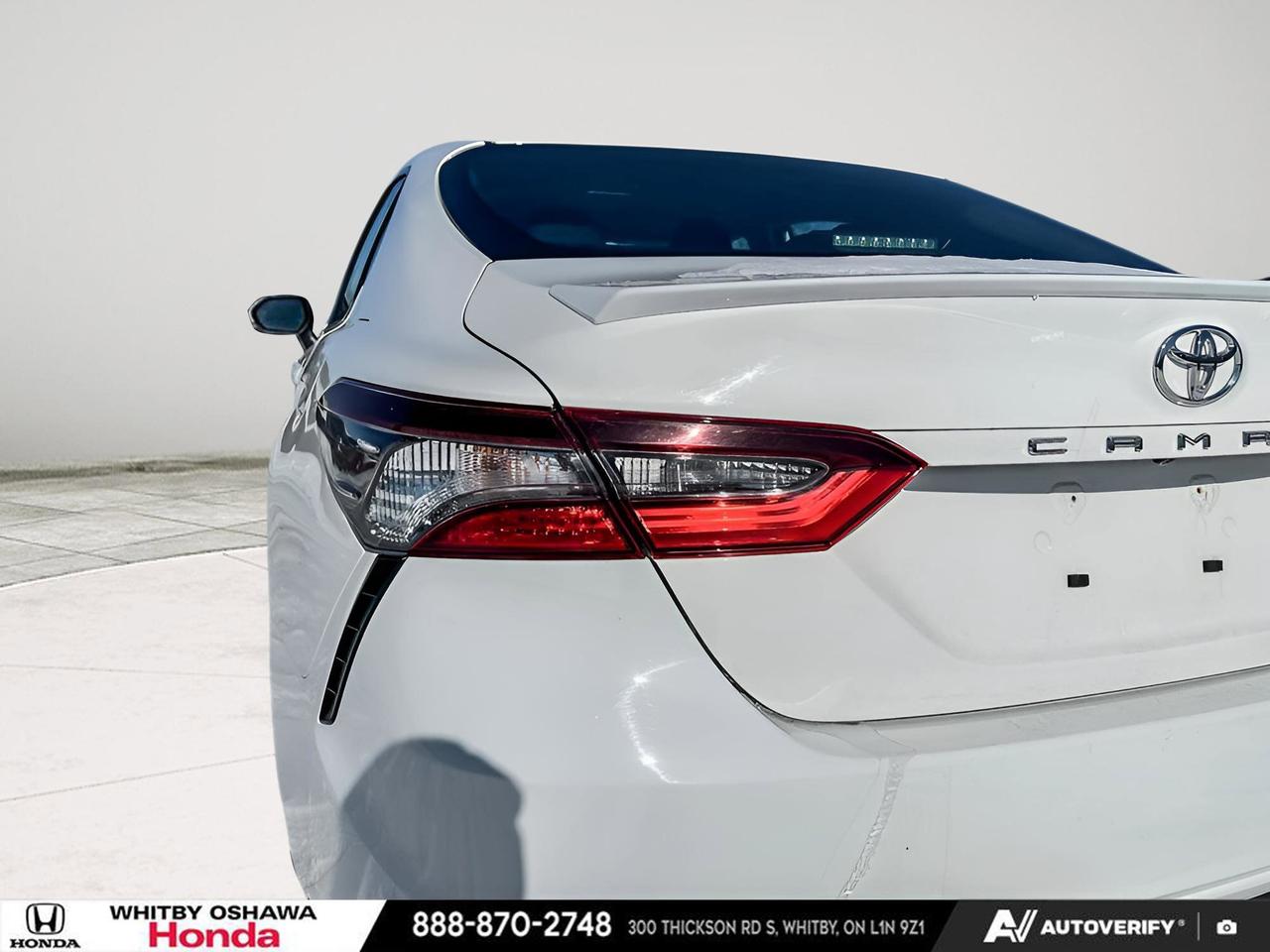 2024 Toyota Camry SE Photo