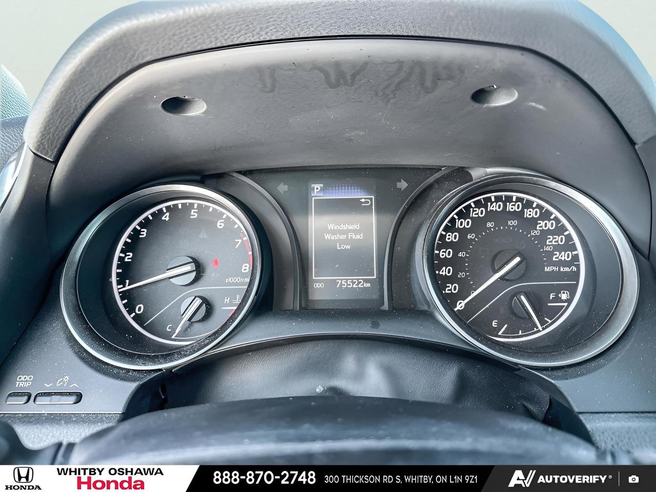 2024 Toyota Camry SE Photo