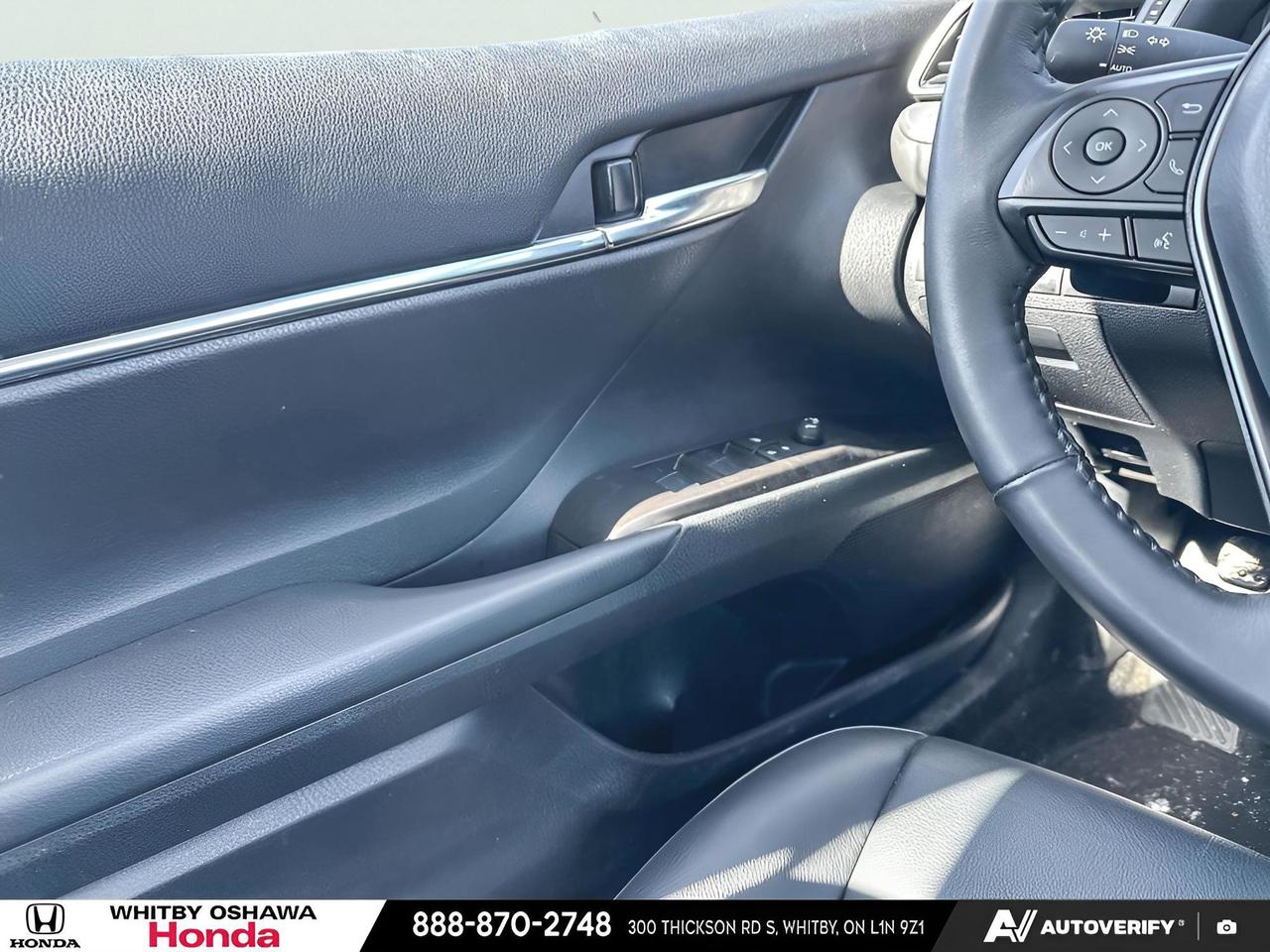 2024 Toyota Camry SE Photo