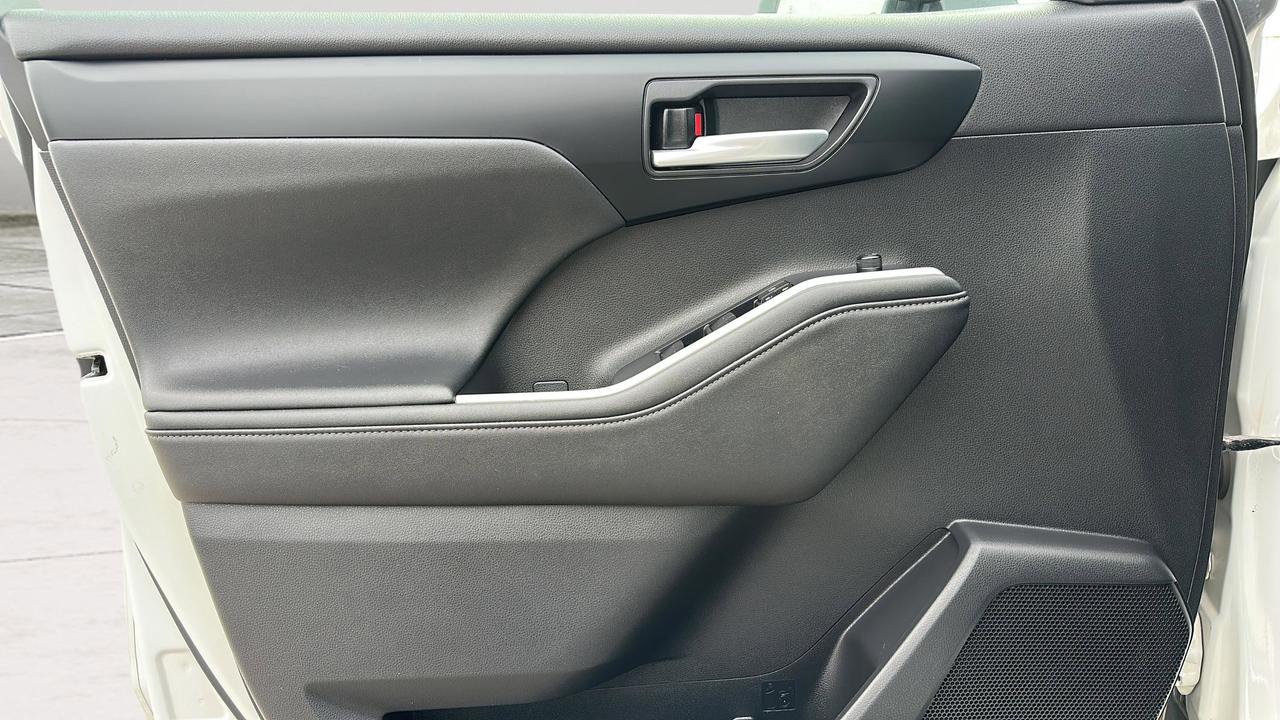 2023 Toyota Highlander XSE Photo