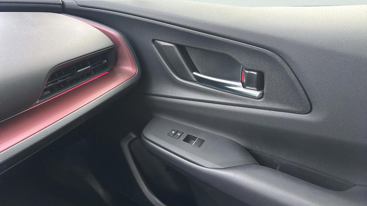 2024 Toyota Prius Prime XSE Premium Photo