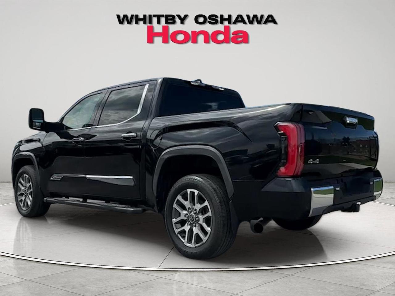 2023 Toyota Tundra Platinum Photo2