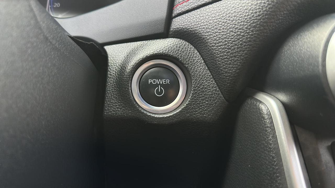 2024 Toyota RAV4 Prime XSE Photo