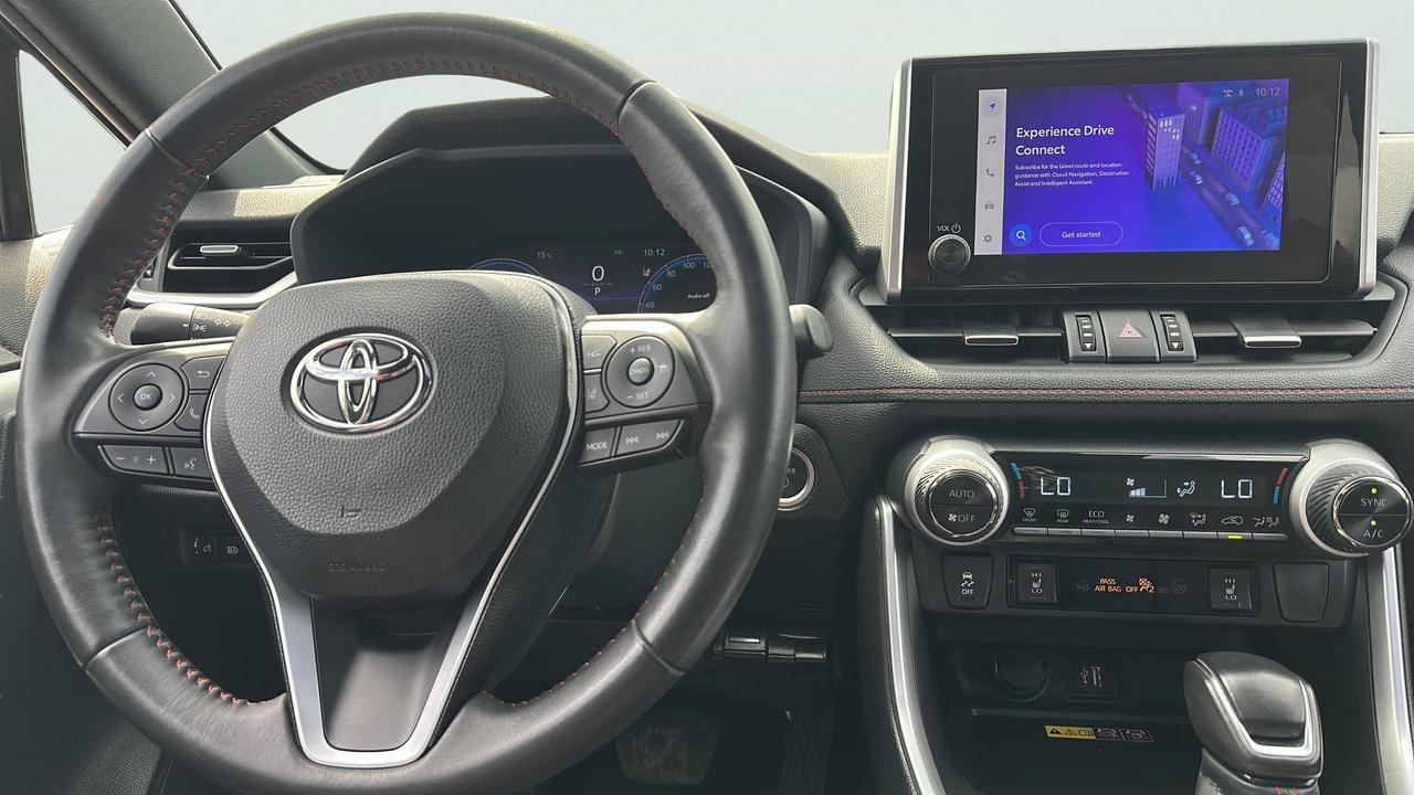 2024 Toyota RAV4 Prime XSE Photo