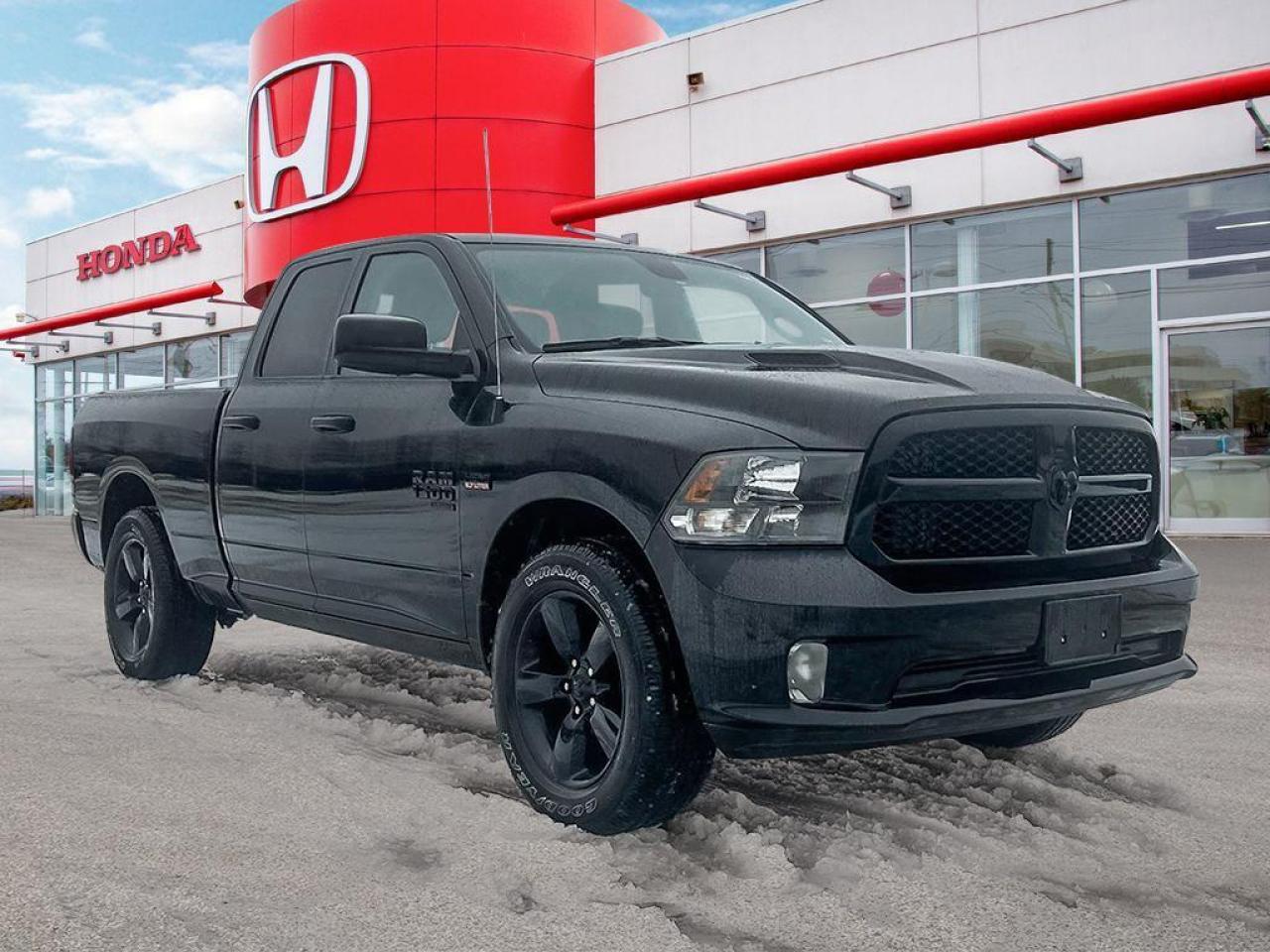 2023 RAM 1500 Classic EXPRESS Photo