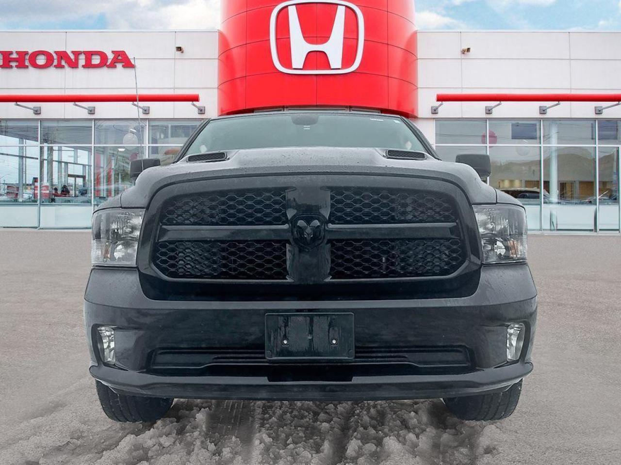 2023 RAM 1500 Classic EXPRESS Photo