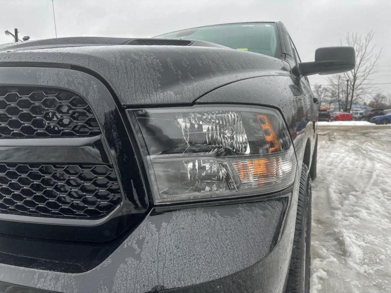 2023 RAM 1500 Classic EXPRESS Photo