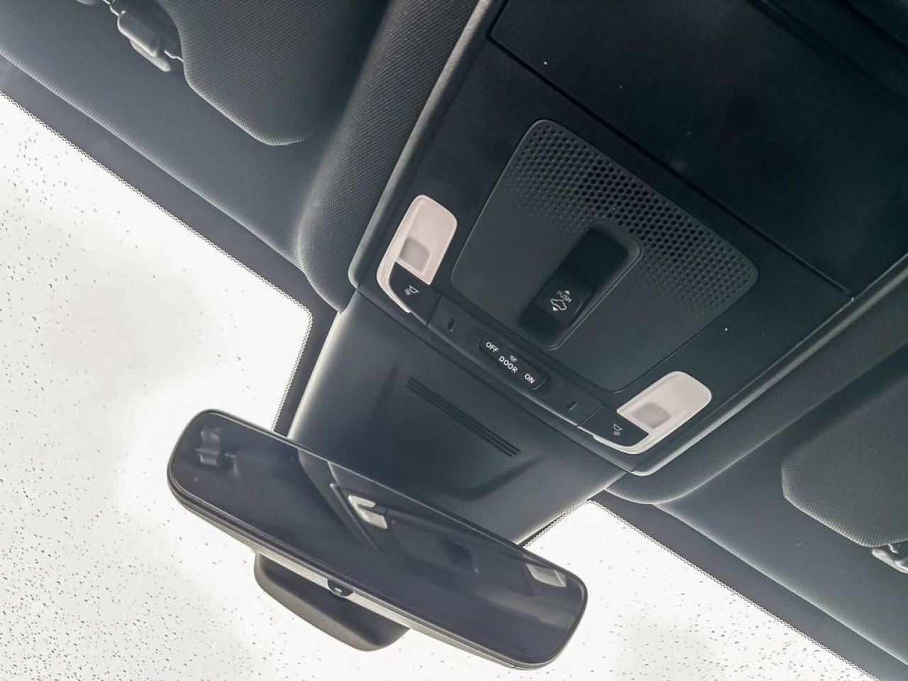 2024 Honda CR-V Hybrid EX-L Photo