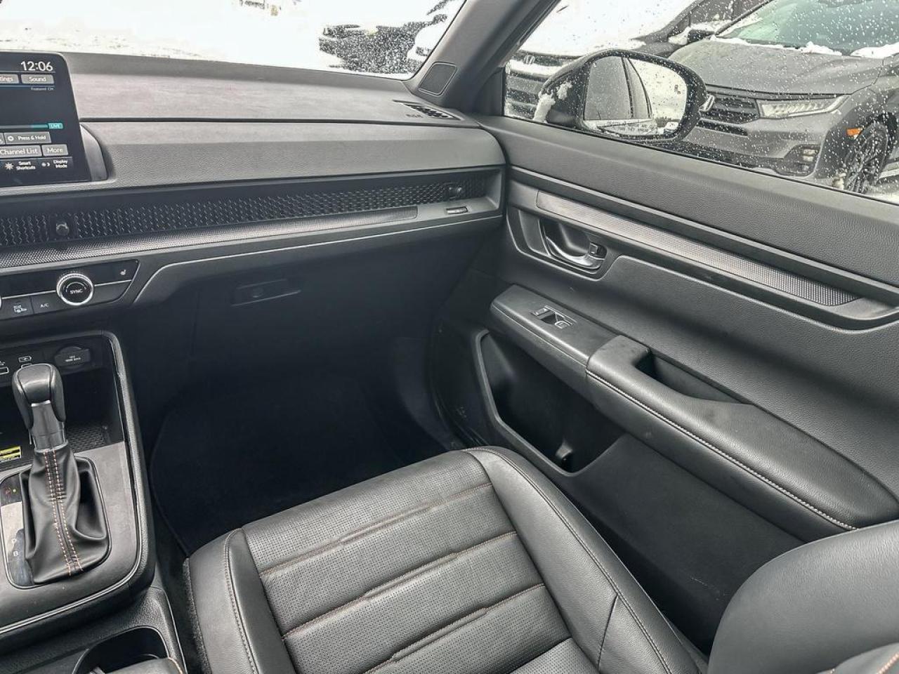 2024 Honda CR-V Hybrid EX-L Photo