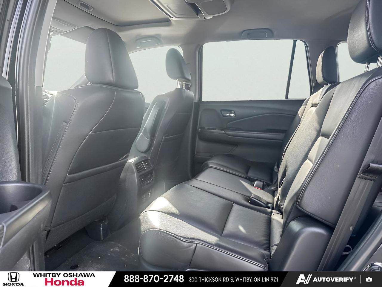 2022 Honda Pilot 8 Passenger Photo