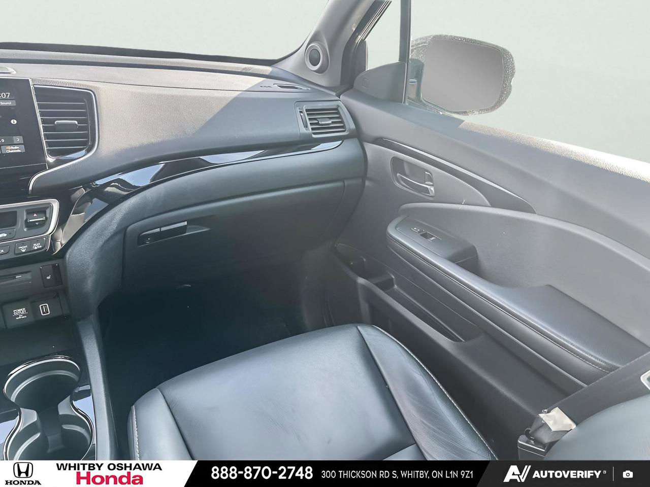 2022 Honda Pilot 8 Passenger Photo