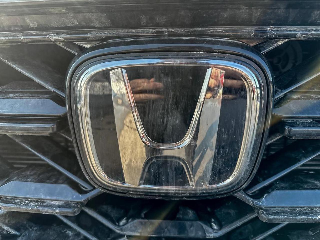 2024 Honda CR-V Hybrid Touring Photo