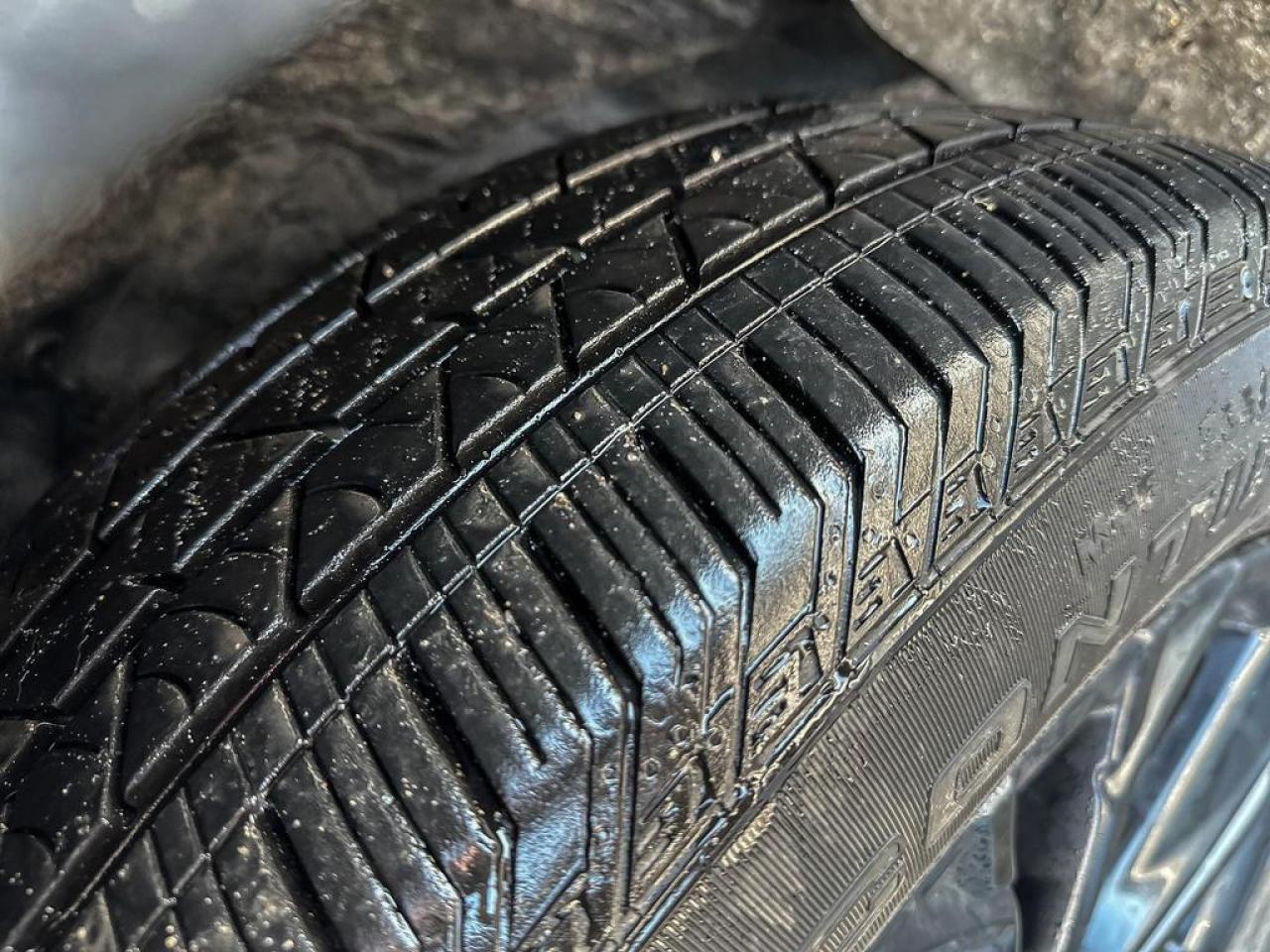 2024 Honda CR-V Hybrid Touring Photo