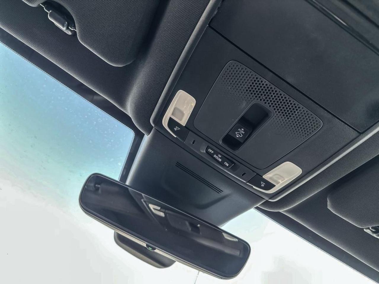 2024 Honda CR-V Hybrid EX-L Photo